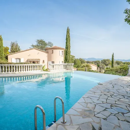 Holiday home L'escarpe Des Arbousiers By Interhome *