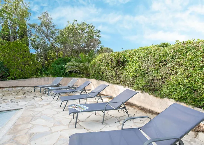 L'escarpe Des Arbousiers By Interhome Vakantiehuis *