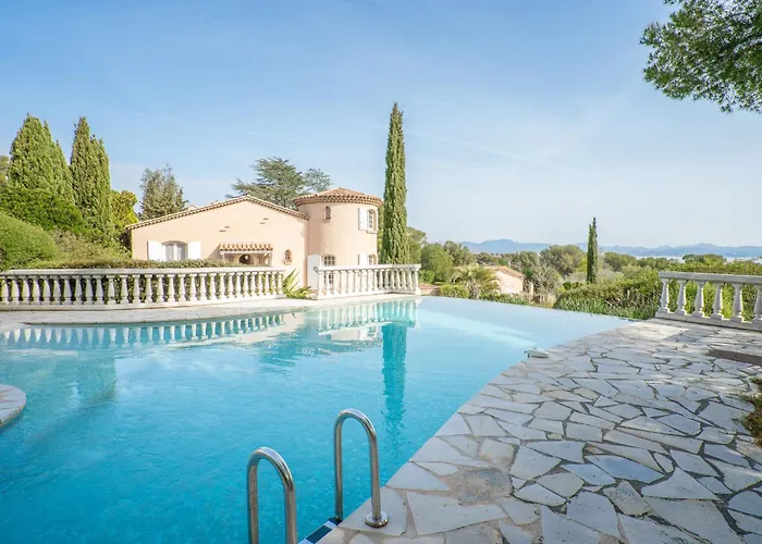 Vakantiehuis L'escarpe Des Arbousiers By Interhome *