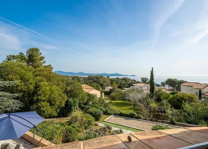 L'escarpe Des Arbousiers By Interhome Saint Aygulf